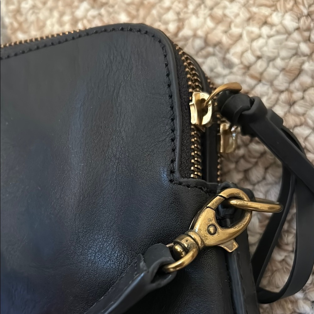 NEW Fossil Emma Laptop Bag Sleek Black Leather Briefcase with Versatile straps - Picture 5 of 7